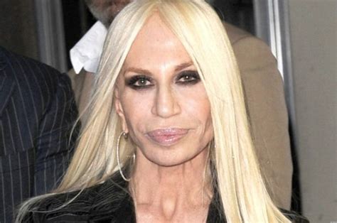 Donatella Versace, ecco com’è oggi. Il cambiamento della